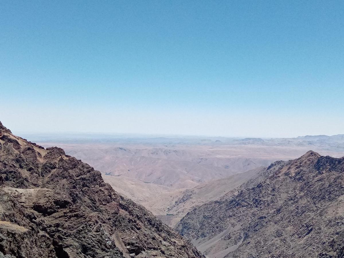 Auberge Toubkal Amsouzart Aitst Idar Tizgui Eksteriør bilde